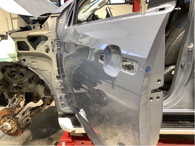 Dør venstre foran til Isuzu D-Max 2021-->> (Type III)  (ISUZU|8978209360|)
