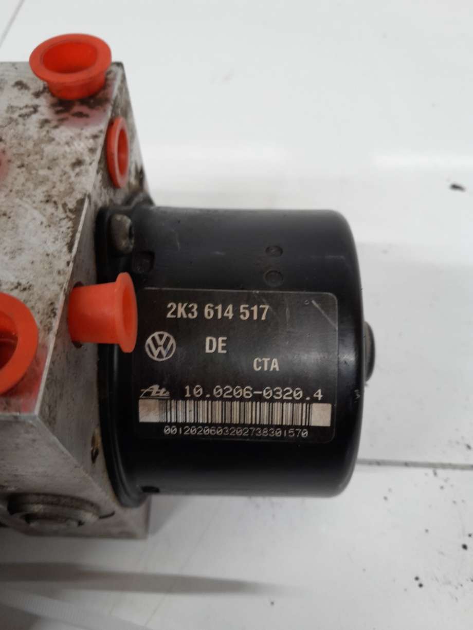 ABS sentral til VW Caddy 2004-2010 (Type III, Fase 1)  (VOLKSWAGEN|2K3 614 517|)