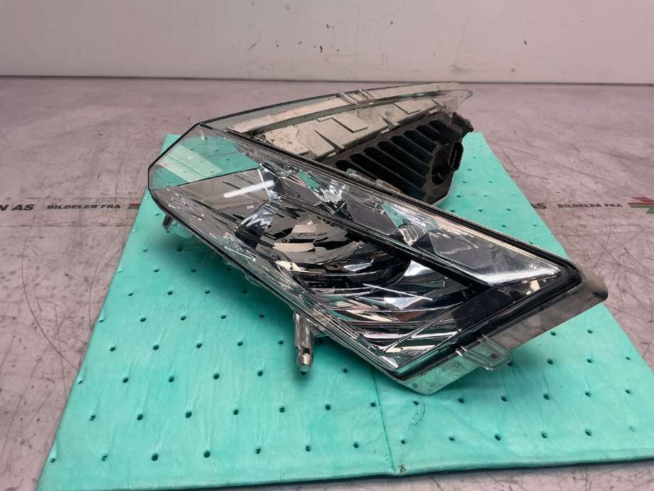 Frontlykter til Snøscooter Polaris øvrige 0-->>  (850 SKS|2413615||SKS)