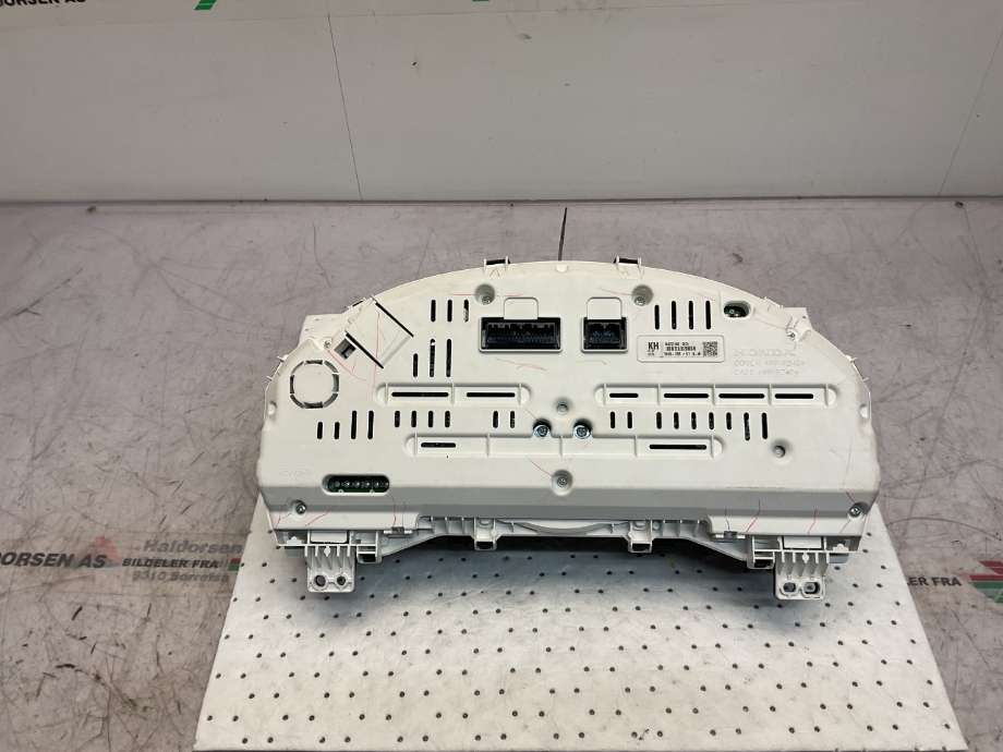 Instrumentpanel til Honda HR-V 2015-2021 (Type II)  (HONDA|78100-T8K-G12|)