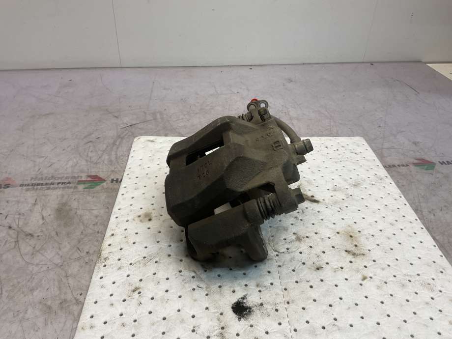 Bremsecaliper høyre foran til Honda HR-V 2015-2021 (Type II)  (HONDA|45018-T8M-G00|)