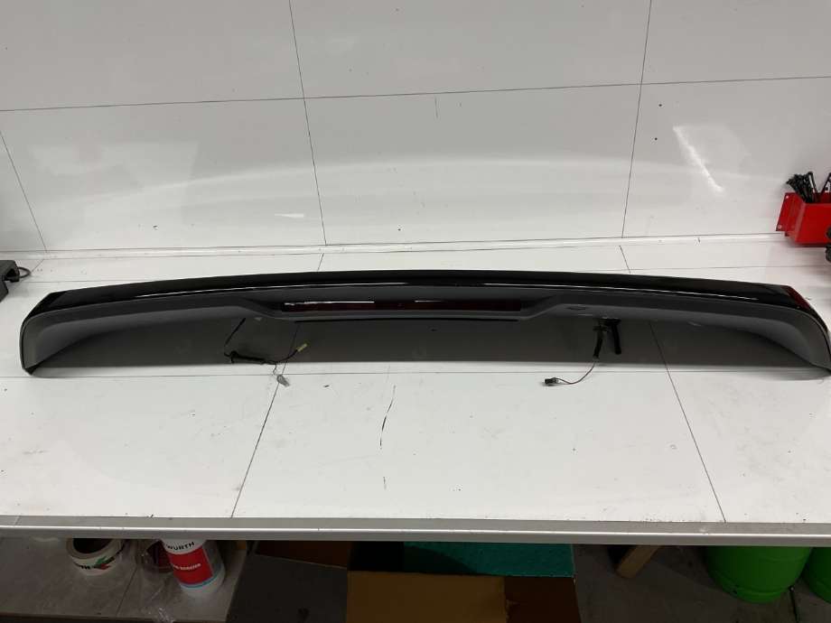 Spoiler bakluke til Volvo XC40 2018-2024  (VOLVO|40009018|)