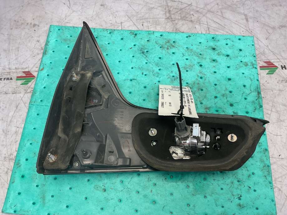 Baklykt venstre indre til Honda HR-V 2015-2021 (Type II)  (HONDA|34155-T7S-A01|)