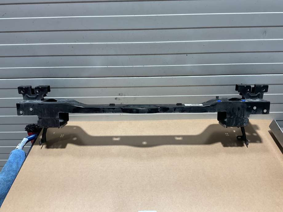 Frontplate øvre til Volvo XC40 2018-2024  (VOLVO|32234565|)