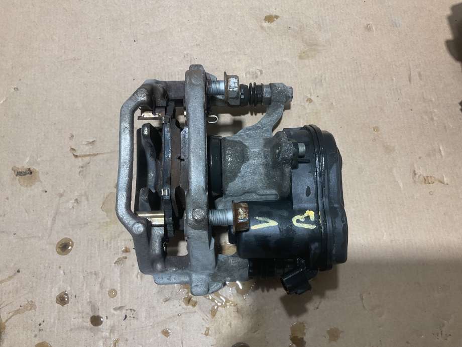 Bremsecaliper venstre bak til Toyota C-HR 2016-->>  (TOYOTA|47850F4030|)