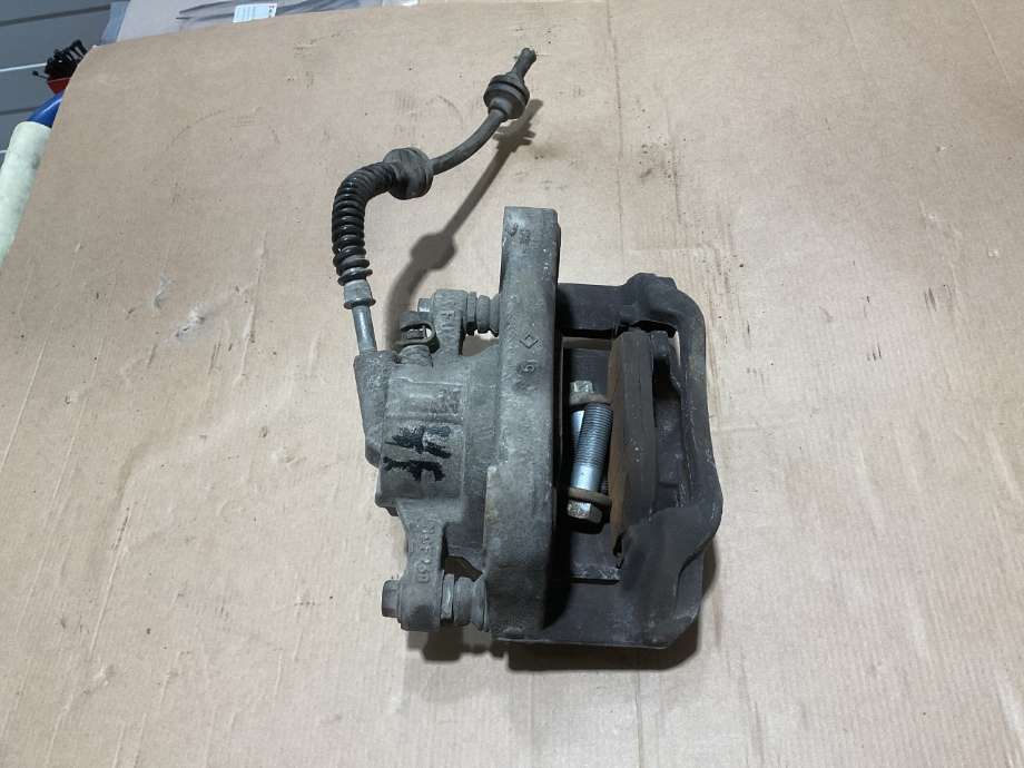 Bremsecaliper høyre foran til VW Transporter / Caravelle 2019-->> (T6.1) (T6.1) (VOLKSWAGEN|7LA 615 124|7LA 615 125|)