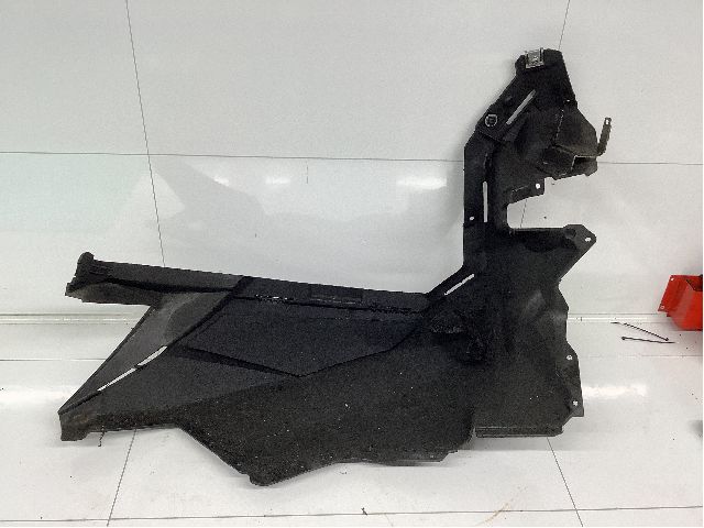 MC, Kåpe, venstre til Snøscooter Yamaha øvrige 0-->>  (YAMAHA SIDEWING M150370-MOT|8KC-K8130-50-00|)