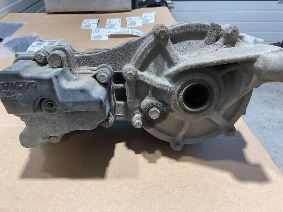 Kardang klokke bak til Volvo XC60 2008-2013 (Type I, Fase 1)  (VOLVO|36012670|UTEN HALDEX|)