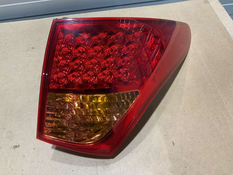 Baklykt høyre til Hyundai Ix55 2010-2011 (HYUNDAI|92420 3J120|)