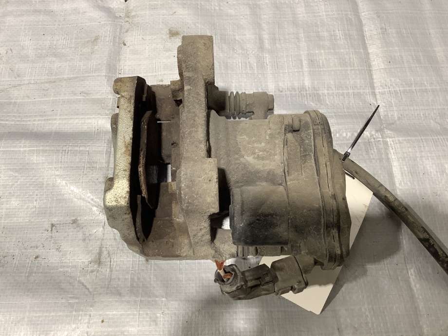 Bremsecaliper venstre bak til Suzuki Across 2020-->>  (SUZUKI|T4785-04209-000|T4631-03301-000|)