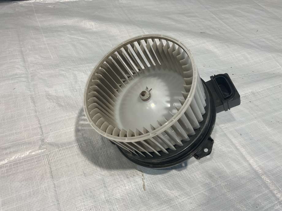 Varmeapparat motor til Subaru Forester 2019-->> (Type V) (SUBARU|72223FL010|)