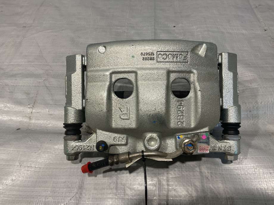 Bremsecaliper høyre foran til Ford Ranger / Ranger Raptor 2022-->>  (FORD RANGER RAPTOR
DOBBELHYTTE|2717265|2717267|MED KLAVE)