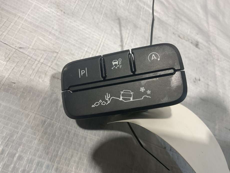 Bryter diverse til Ford Ranger / Ranger Raptor 2022-->>  (FORD RANGER RAPTOR
DOBBELHYTTE|SE EVNT BILDET|2564556|VED KOPPHOLDER)