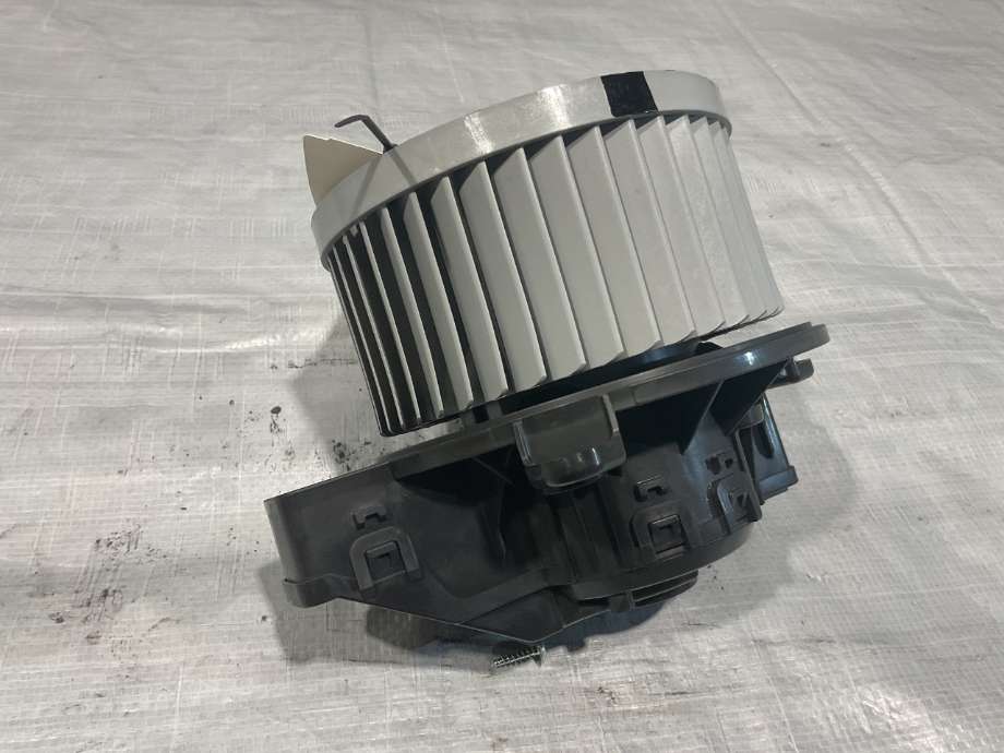 Varmeapparat motor til Ford Ranger / Ranger Raptor 2022-->>  (FORD RANGER RAPTOR
DOBBELHYTTE|2562361|)