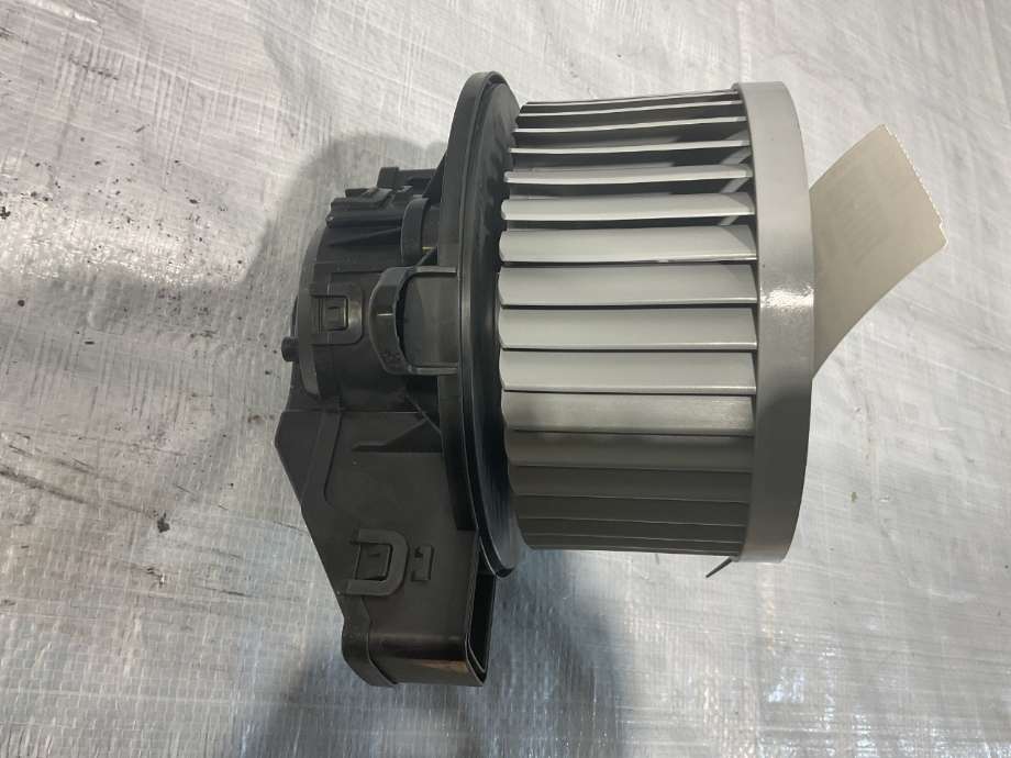 Varmeapparat motor til Ford Ranger / Ranger Raptor 2022-->>  (FORD RANGER RAPTOR
DOBBELHYTTE|2562361|)