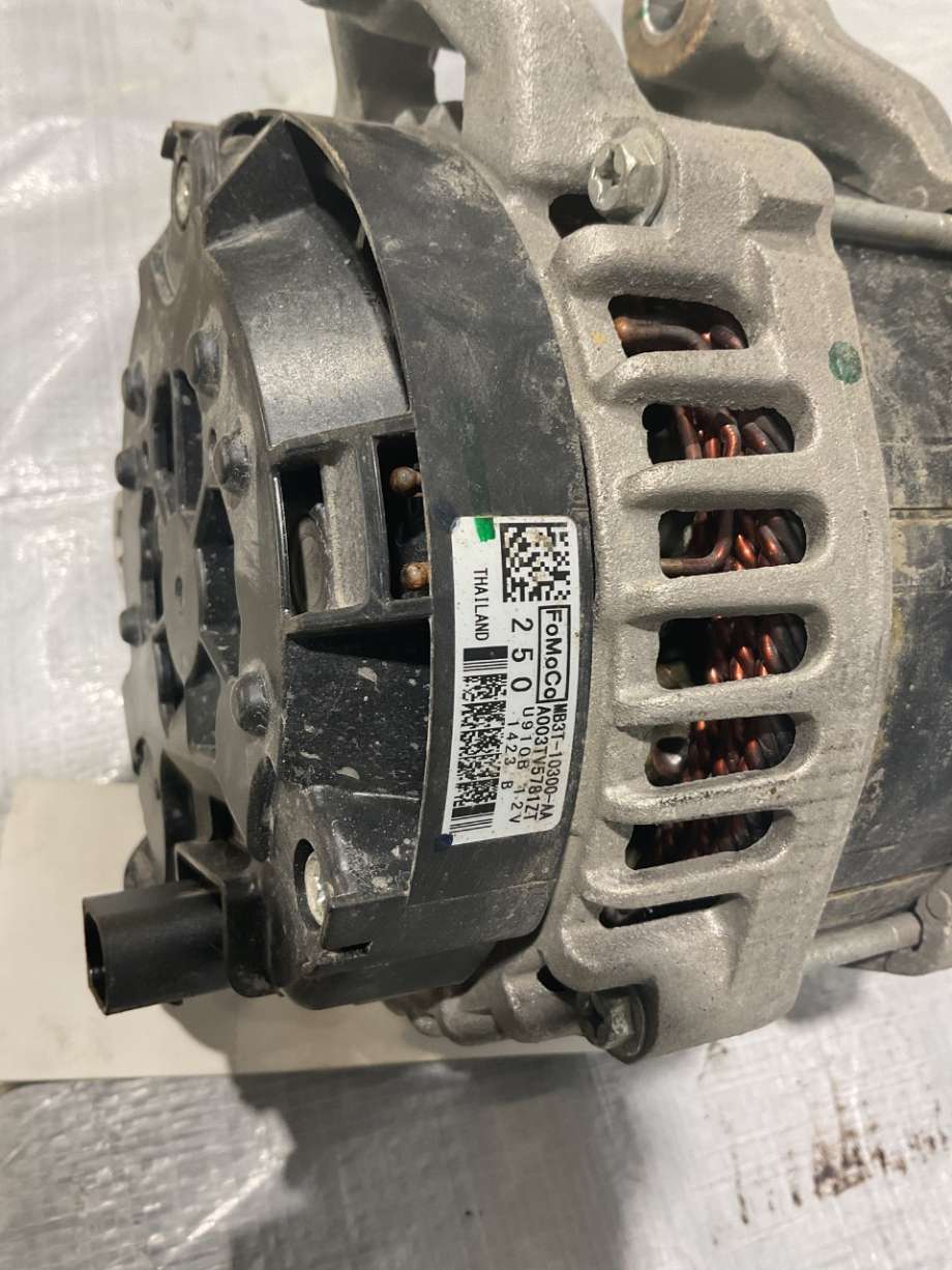 Dynamo til Ford Ranger / Ranger Raptor 2022-->>  (FORD RANGER RAPTOR
DOBBELHYTTE|2788269|)