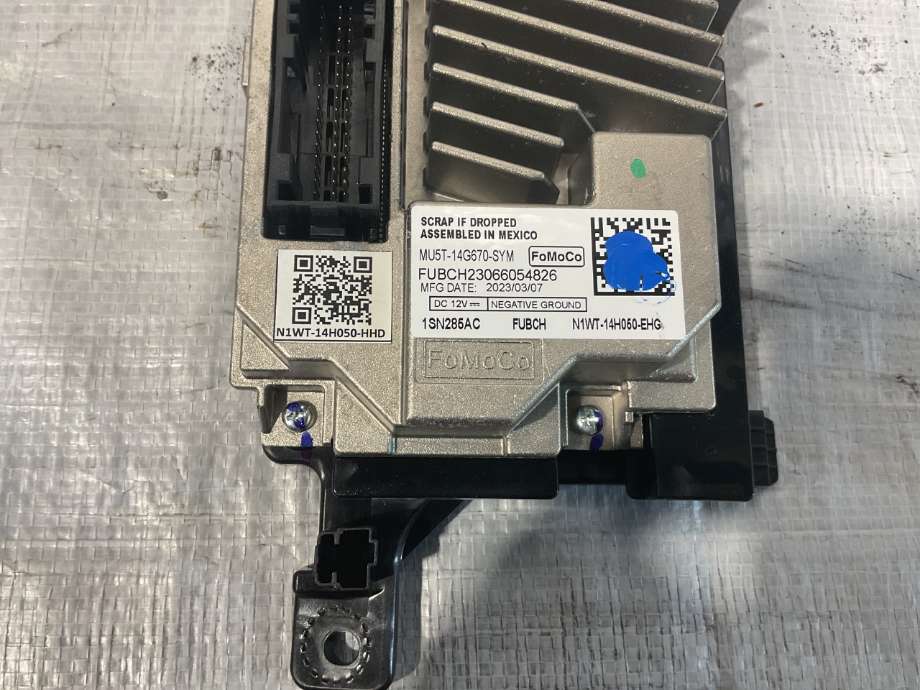 Bilstereo navigasjon til Ford Ranger / Ranger Raptor 2022-->>  (FORD RANGER RAPTOR
DOBBELHYTTE|2759967|SENTRALPROSESSOR)