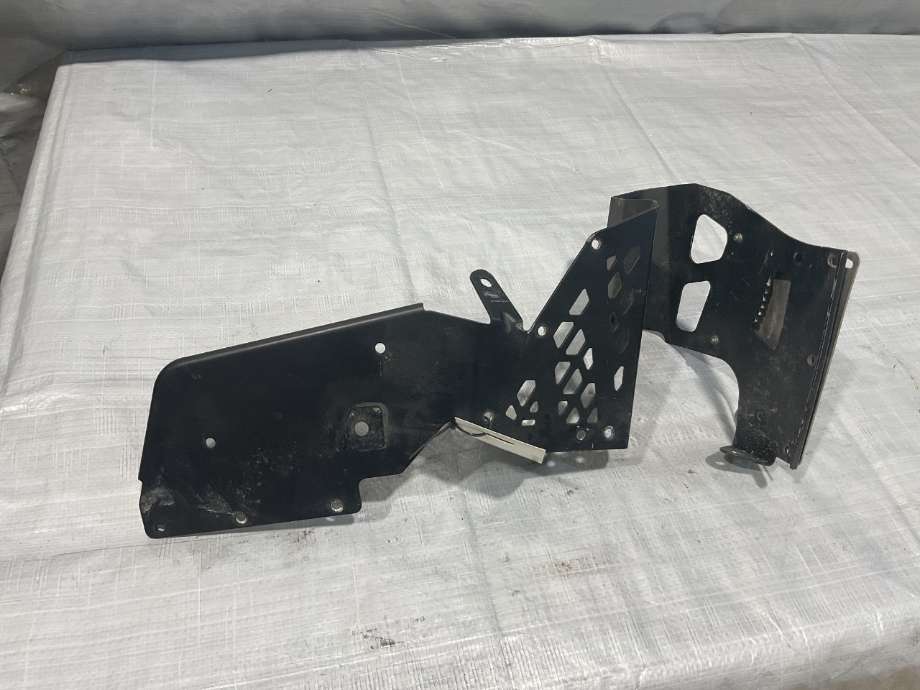 Ramme til Snøscooter Polaris øvrige 0-->>  (Polaris 800 Titan|FOOTREST-RH MBLK|5262578-458|)