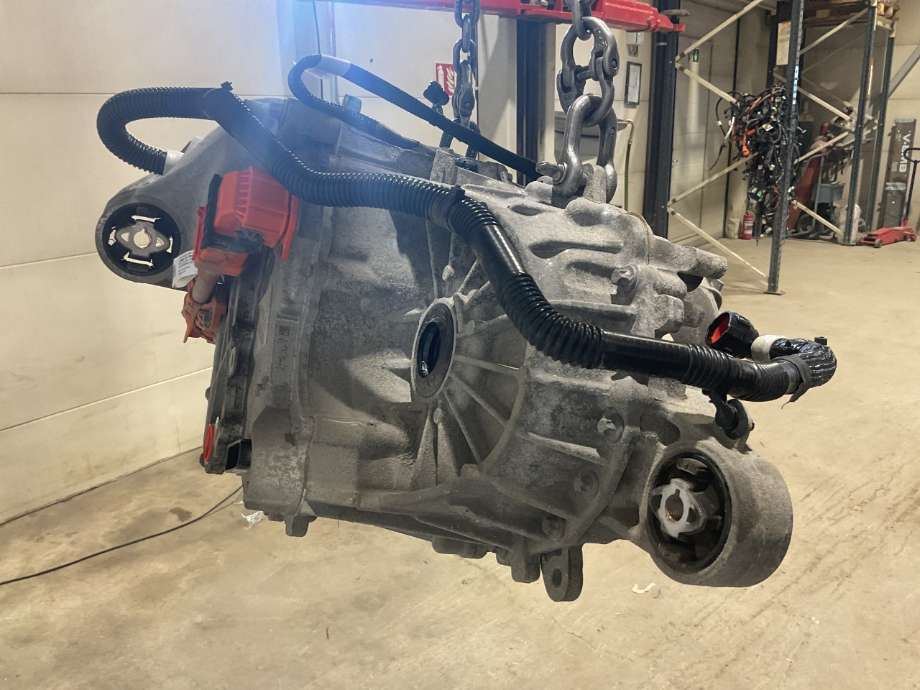 Motor elbil bak til Tesla Model 3 2018-2023 (Fase 1)  (TESLA|1120980-00-F|)
