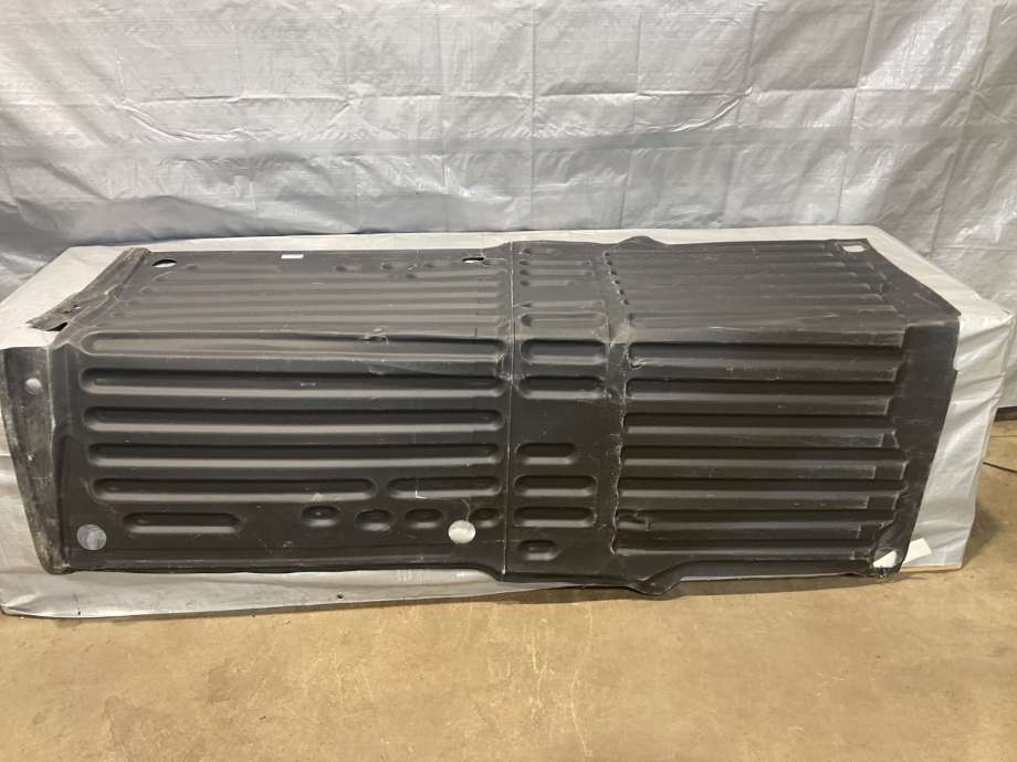Bagasjerom teppe/gulvplate til Peugeot Partner 2019-->> (Type III)  (PEUGEOT|98 176 640 ZD|)