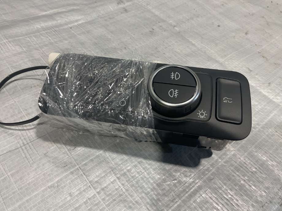 Bryter diverse til Ford Ranger / Ranger Raptor 2022-->>  (FORD RANGER RAPTOR
DOBBELHYTTE|2583110|N1WT-13D061-KBW|)