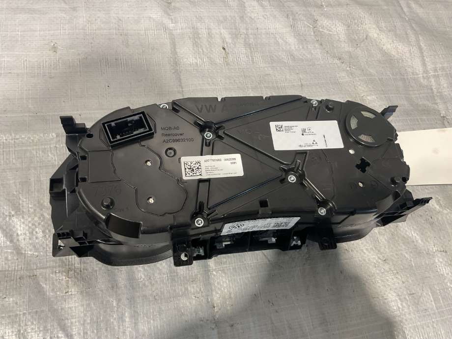 Instrumentpanel til VW Polo 2017-2021 (Type VI, Fase 1)  (VOLKSWAGEN|2G0 920 740 C|)