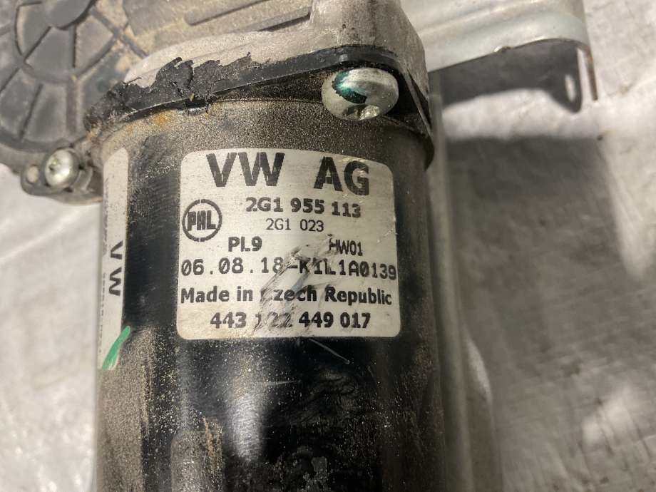 Viskermotor frontrute til VW Polo 2017-2021 (Type VI, Fase 1)  (VOLKSWAGEN|2G1 955 023 A|)