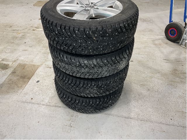 Hjulsett aluminium vinter til VW Polo 2017-2021 (Type VI, Fase 1)  (VOLKSWAGEN|5X100 ET 40 NAV 57|185/65R15 92T|)