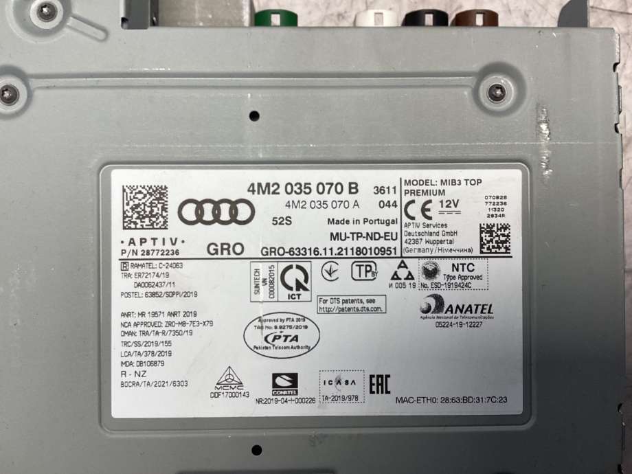 Styreenhet DAB til Audi e-tron 2018-->>  (AUDI|MMI|4M2 035 070 J|4M2 035 070 B)