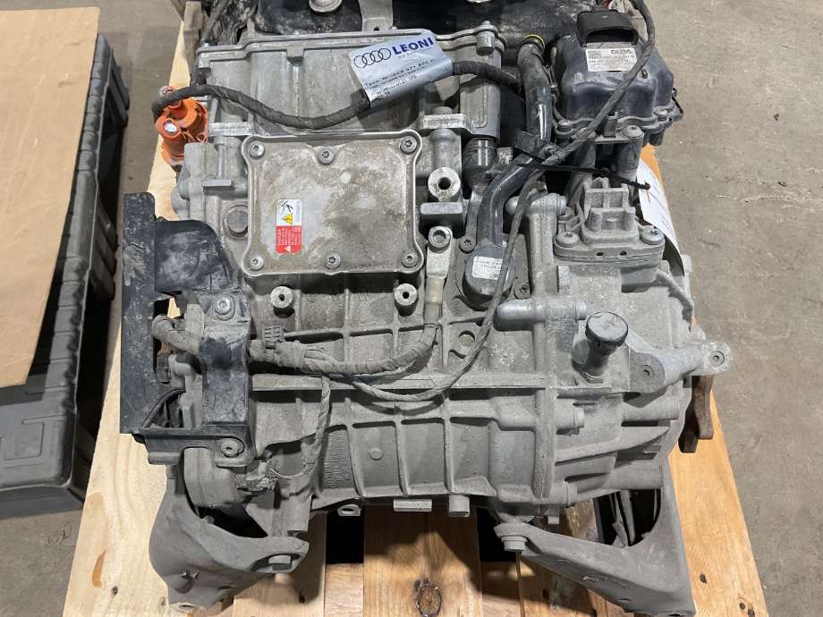 Motor elbil foran til Audi e-tron 2018-->>  (AUDI|0MA 300 040 F|0EF 901 091 AF|0EF 907 080 H)