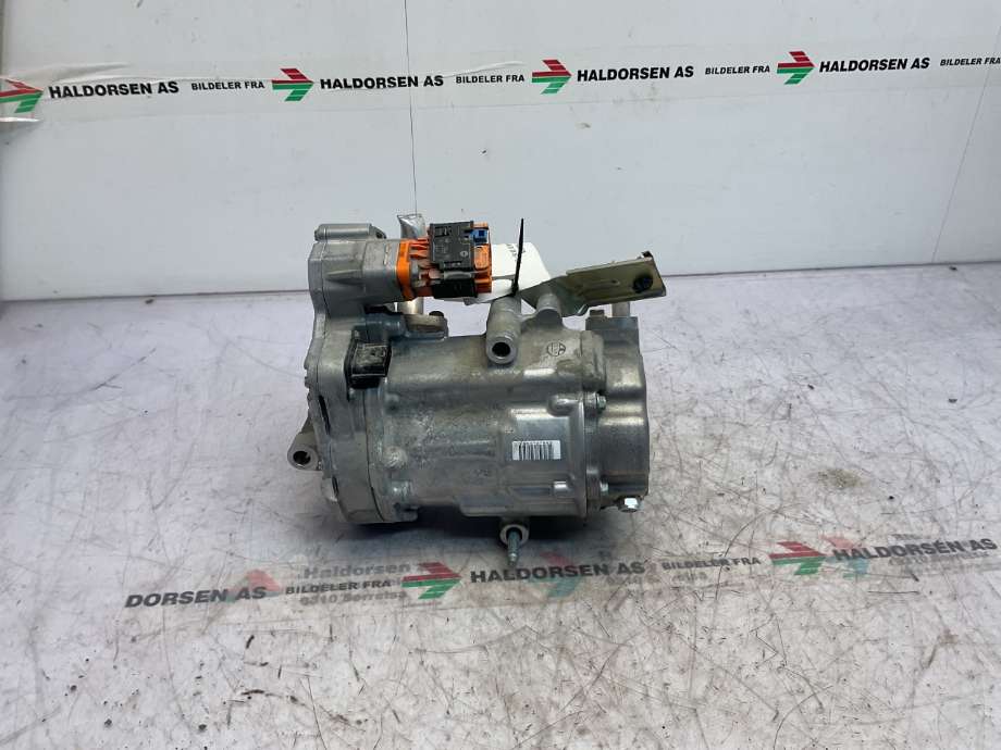 Aircondition kompressor til Renault Megane 2016-->> Type IV  (RENAULT|926008700R|)