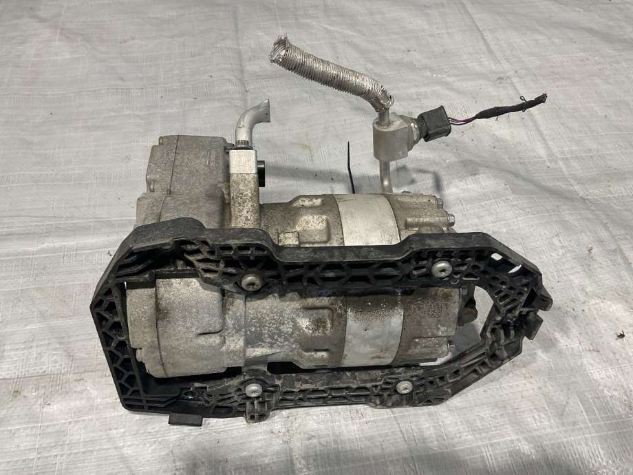 Aircondition kompressor til VW ID.3 2020-->>  (VOLKSWAGEN ID 3 KOMBI 5D FL|1EA 820 808 H|)