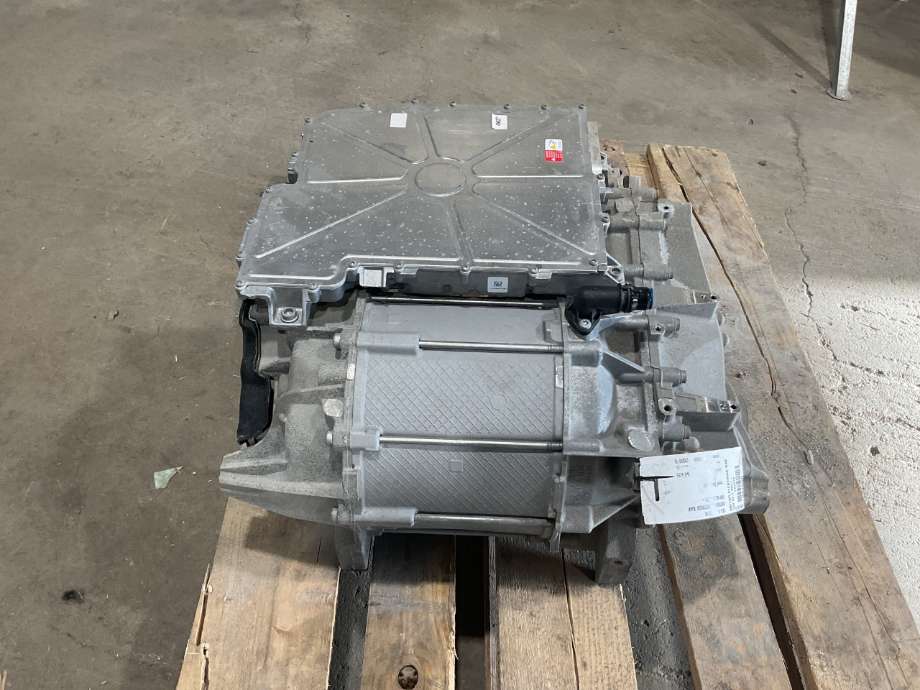 Motor elbil bak til VW ID.3 2020-->>  (VOLKSWAGEN ID 3 KOMBI 5D FL|1EA 901 153 Q|)