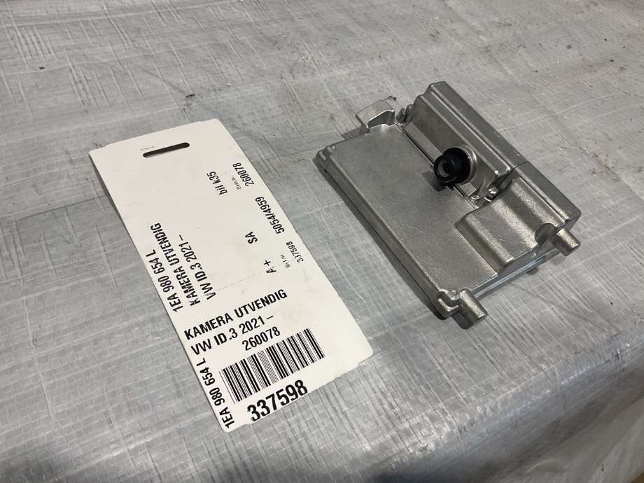 Kamera til VW ID.3 2020-->> (VOLKSWAGEN ID 3 KOMBI 5D FL|1EA 980 654 L|)