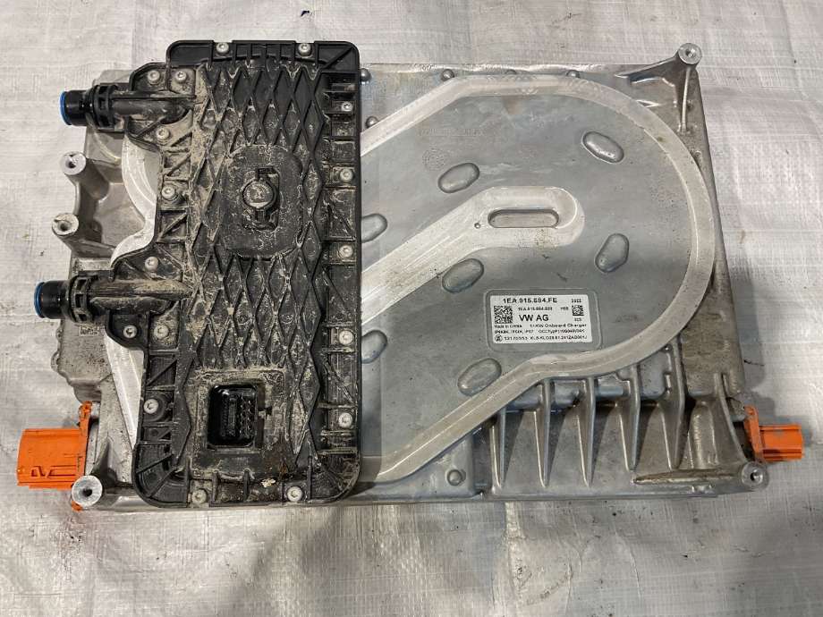 Batterilader (OBC - On Board Charger) til VW ID.3 2020-->>  (VOLKSWAGEN ID 3 KOMBI 5D FL|1EA 915 684 FE|)
