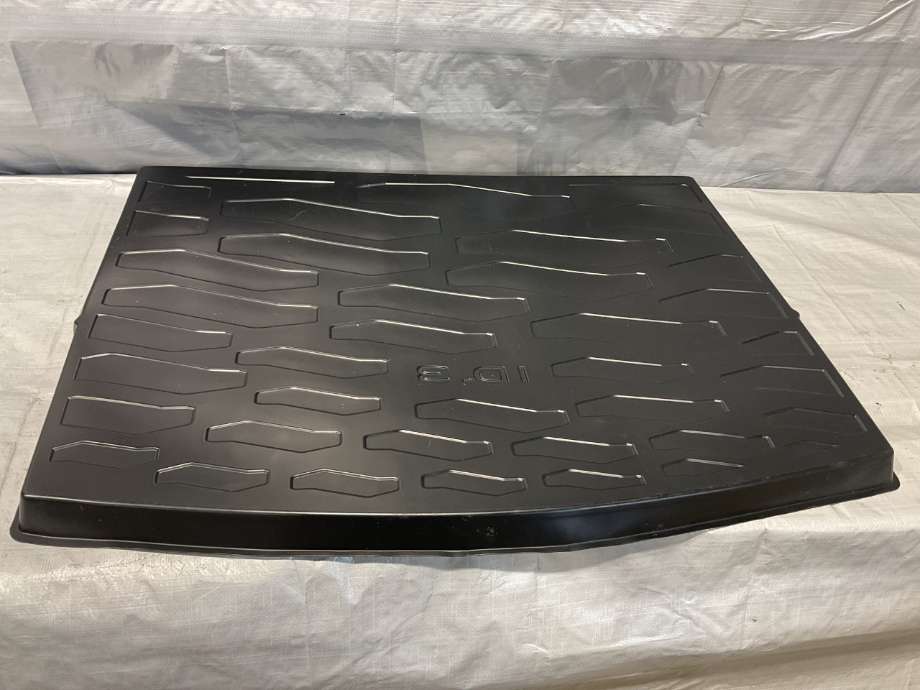 Bagasjerom teppe/gulvplate til VW ID.3 2020-->>  (VOLKSWAGEN ID 3 KOMBI 5D FL|10A 061 161 A|)