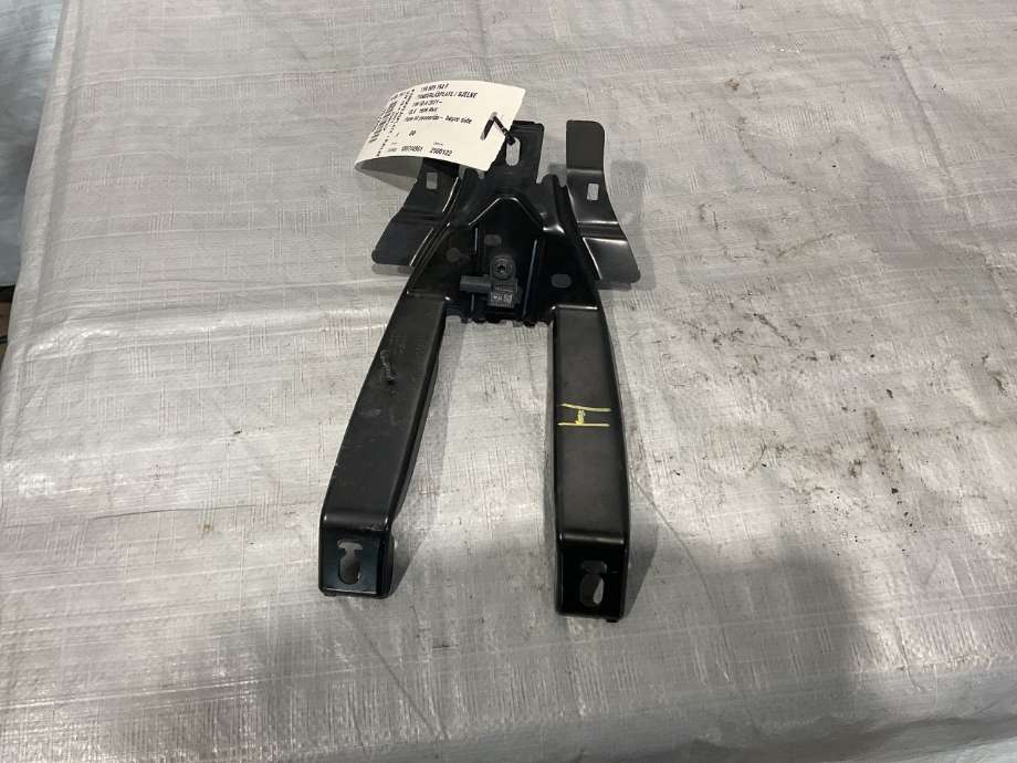 Frontplate øvre til VW ID.4, 2020-->> (VOLKSWAGEN|11A 805 764 F)