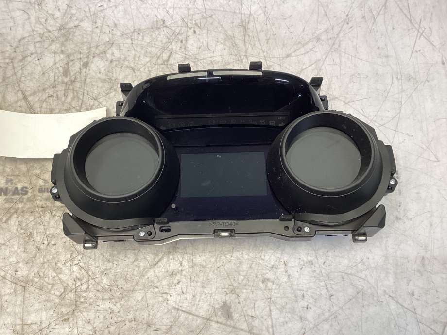 Instrumentpanel til Toyota Yaris, 2020-->> (Type IV)  (TOYOTA|83800K0231)