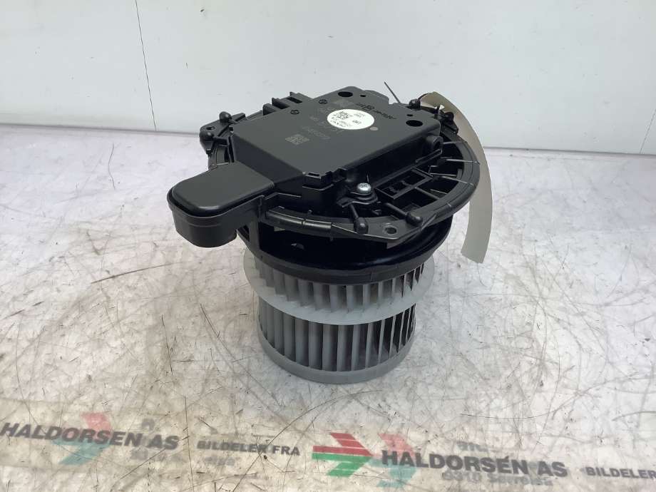 Varmeapparat motor til Toyota Yaris, 2020-->> (Type IV)  (TOYOTA|87103K0030)