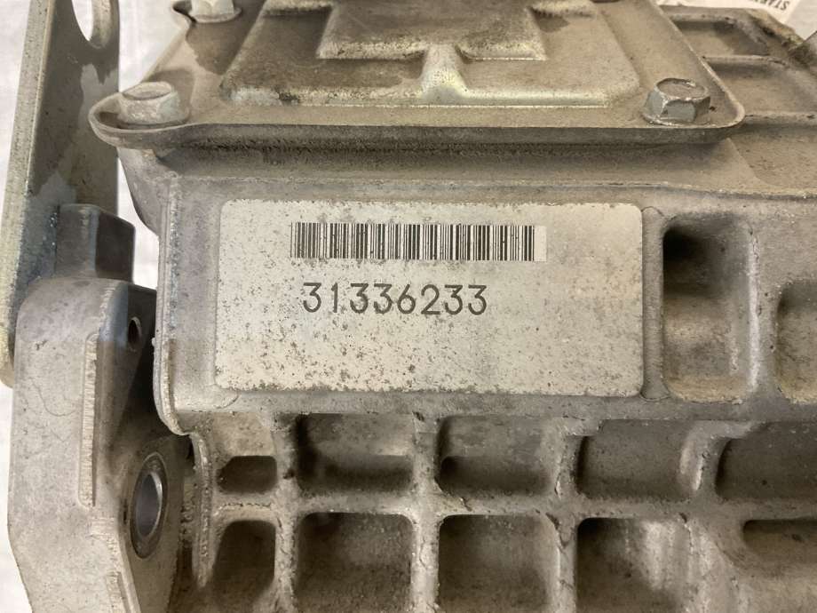 Diverse deler til Mitsubishi Outlander 2015-->> (Type III, Fase 2)  (MITSUBISHI|9487A013|)