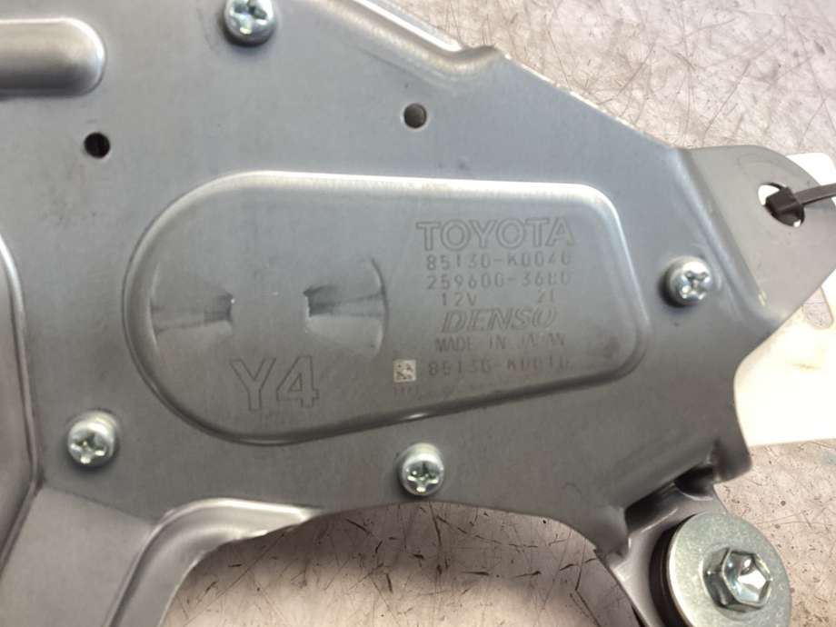 Viskermotor bakrute til Toyota Yaris 2020-->> (Type IV)  (TOYOTA|85130K0010|)