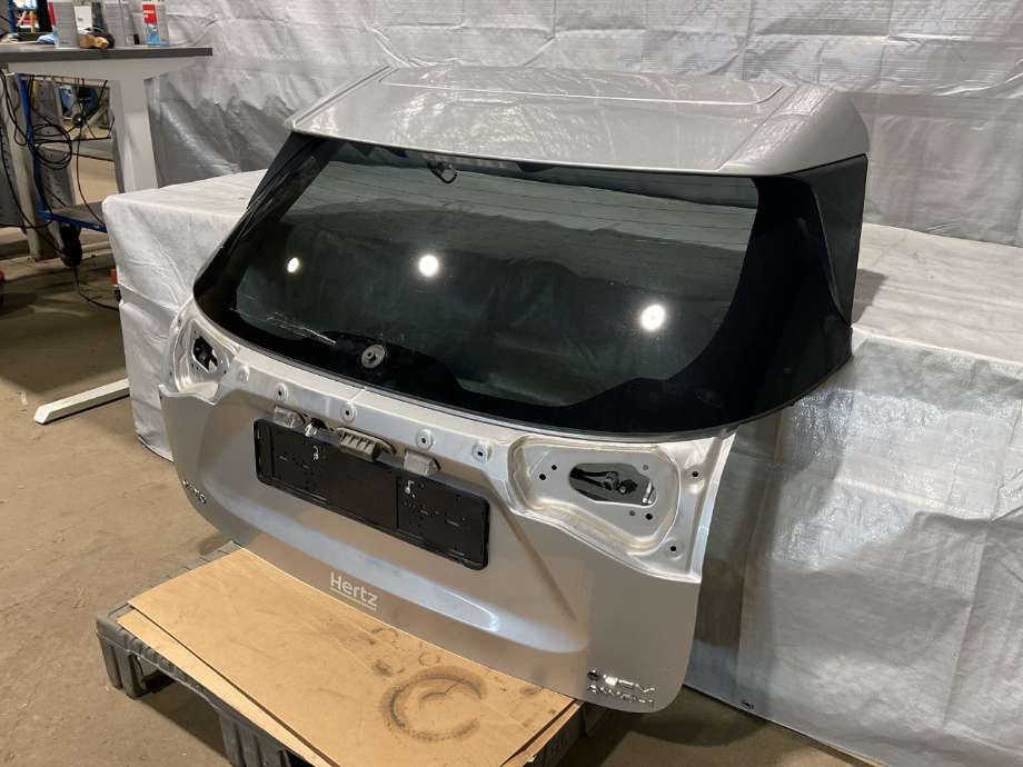 Bakluke combi til Toyota Yaris Cross (SUV) 2021-->>  (TOYOTA|670050D802|)