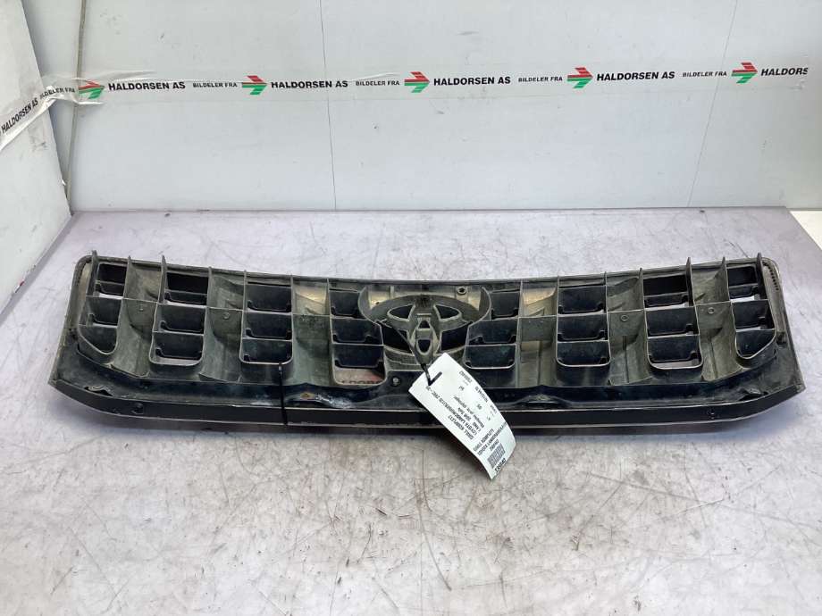 Grill til Toyota Land Cruiser 120 2002-2009  (TOYOTA|5310160412|)