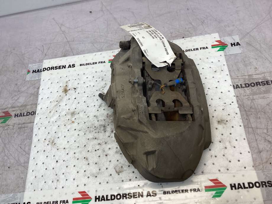 Bremsecaliper høyre foran til Mercedes EQC 2019-->> (MERCEDES|A 000 421 01 00|)