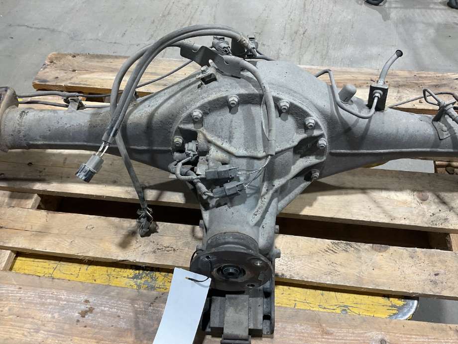 Kardang klokke bak til Mitsubishi L200 2019-->> (Type V, Fase 2)  (MITSUBISHI|3711A433|)
