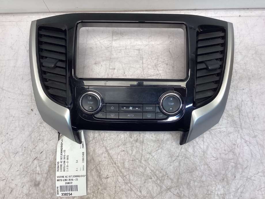 Varmeapparat betjening til Mitsubishi L200 2019-->> (Type V, Fase 2) (MITSUBISHI|7820A745|)