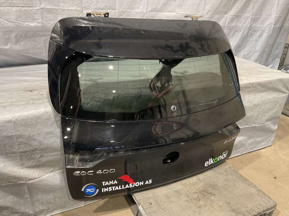 Bakluke til Mercedes EQC, 2019-->> (MERCEDES|A 293 740 06 00)