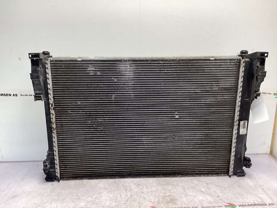 Radiator (automat gir) til Mercedes E-Klasse 2009-2013 (Fase 1) (W212) (W212) (MERCEDES|A 099 500 62 03|)