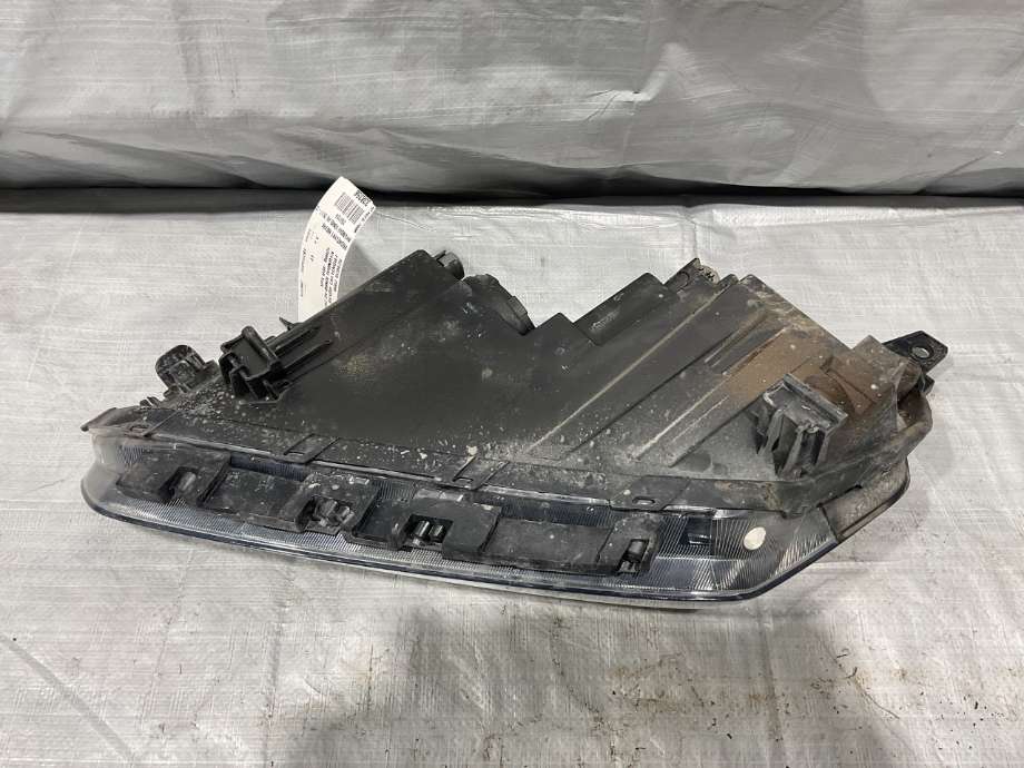 Frontlykt høyre halogen til Hyundai Ioniq Electric 2019-->> (Fase 2) (HYUNDAI|92102G 7000|)
