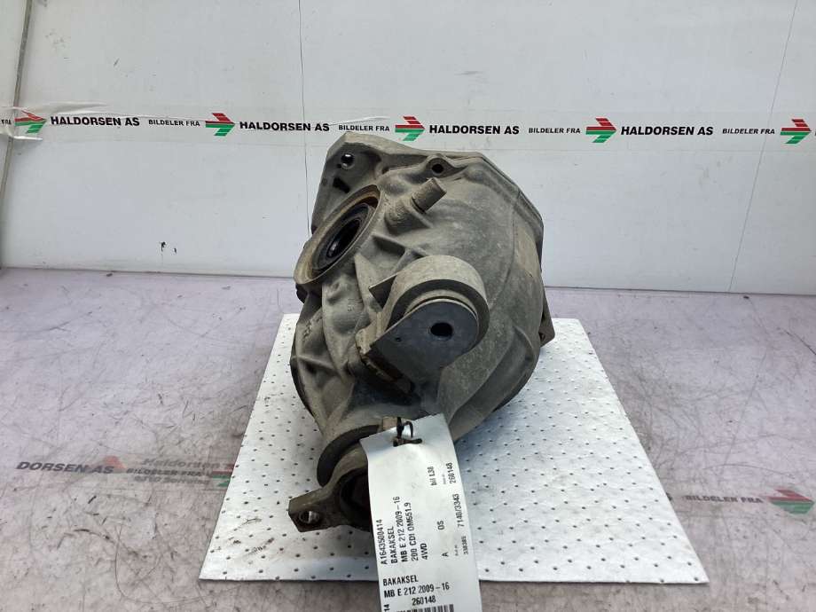 Bakaksel til Mercedes E-Klasse 2009-2013 (Fase 1) (W212) (W212) (MERCEDES|A 164 350 04 14|)